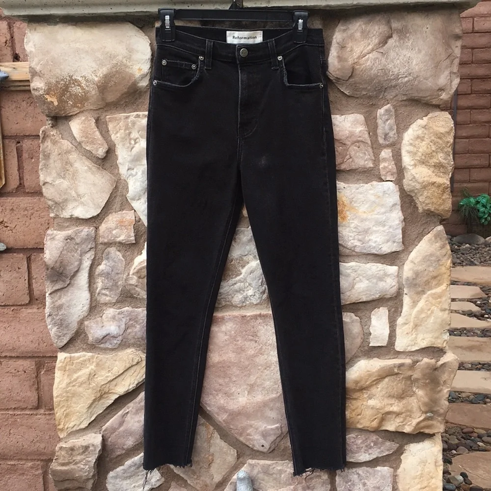 Reformation High and Slim Jeans Straight Leg Frayed Black Size 26